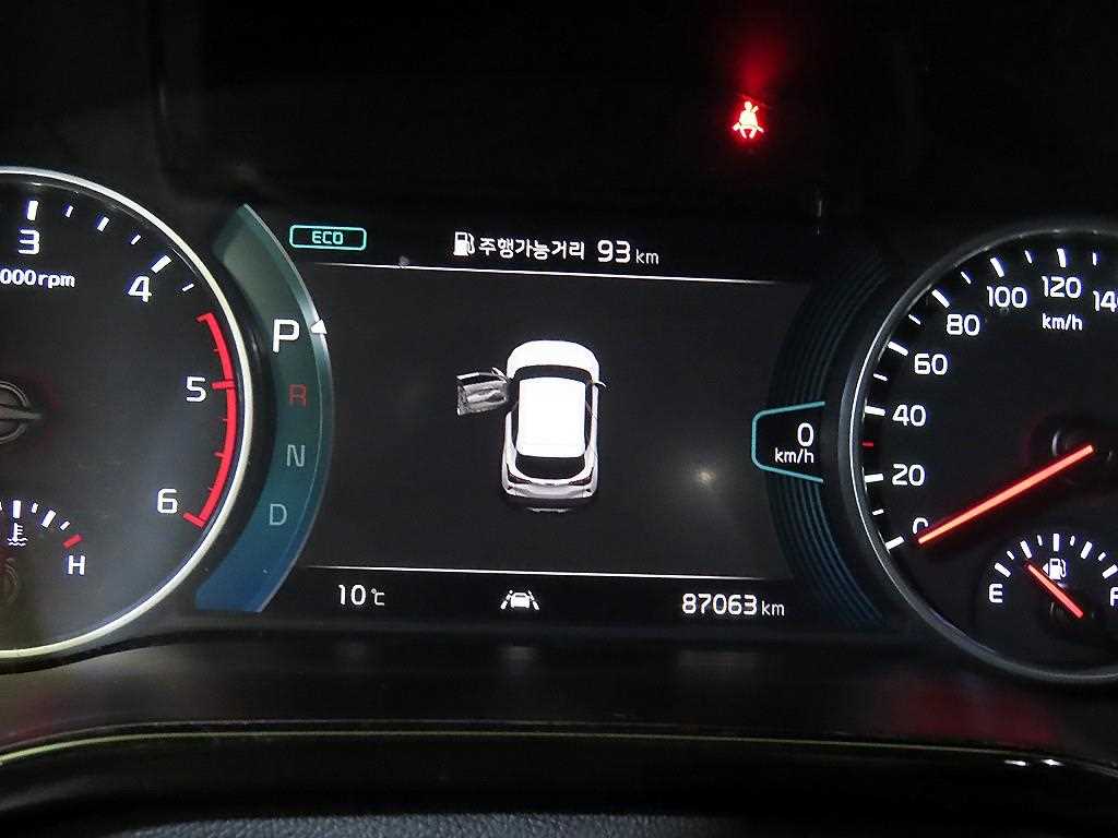 KIA Seltos - Vista 9