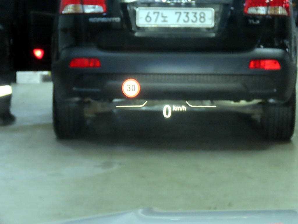 BMW 1 series 2023 Blanco - Importación desde Corea - HF Imports Iquique - Foto 13