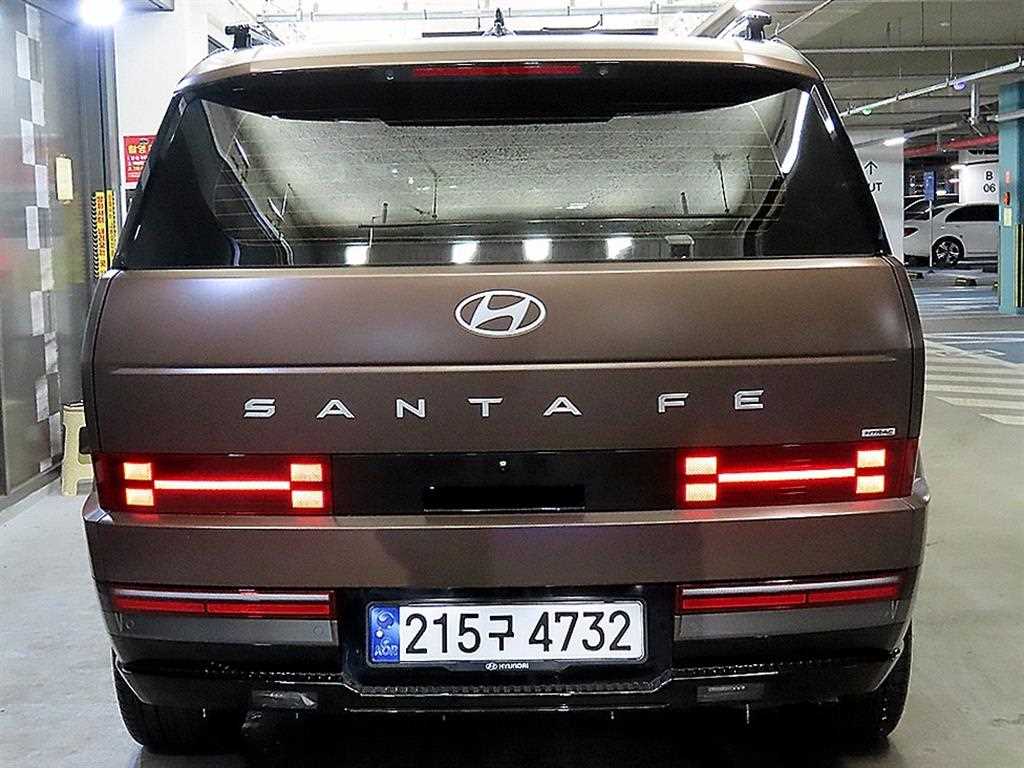 HYUNDAI Santa Fe - Vista 5