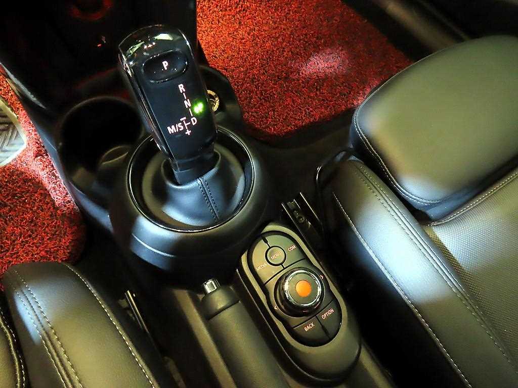 Mini Cooper - Vista 12