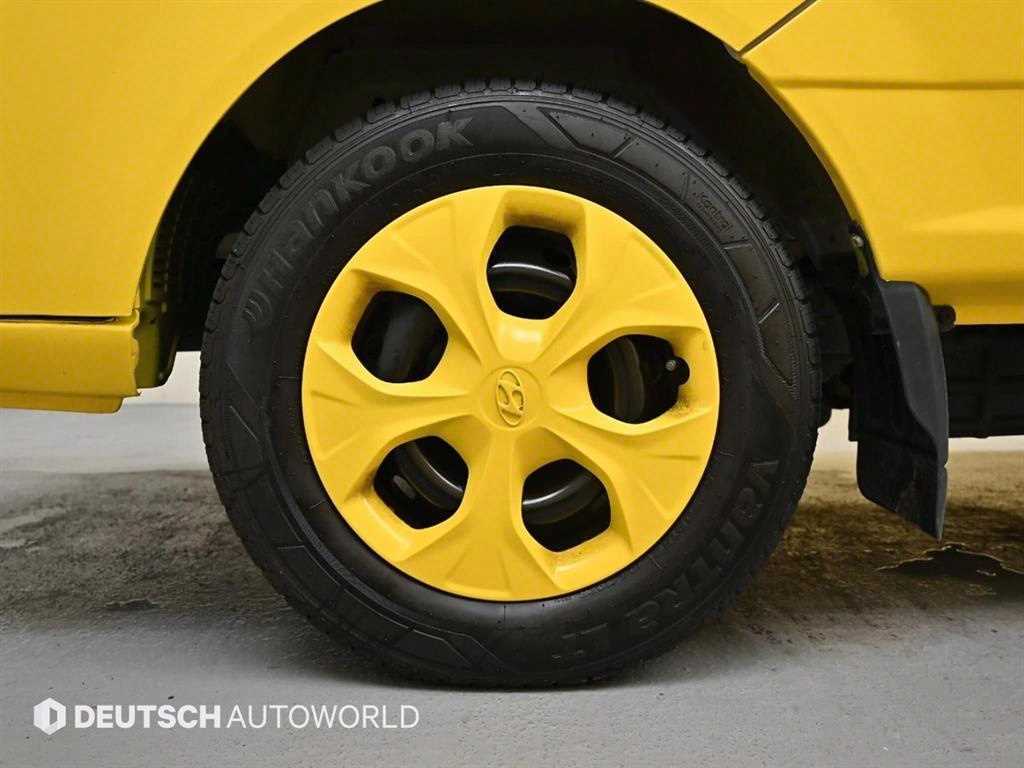 Small Truck Special (sneck/mobile sales) - Vista 5
