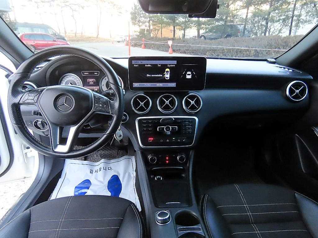 Mercedes Benz A Class - Vista 7