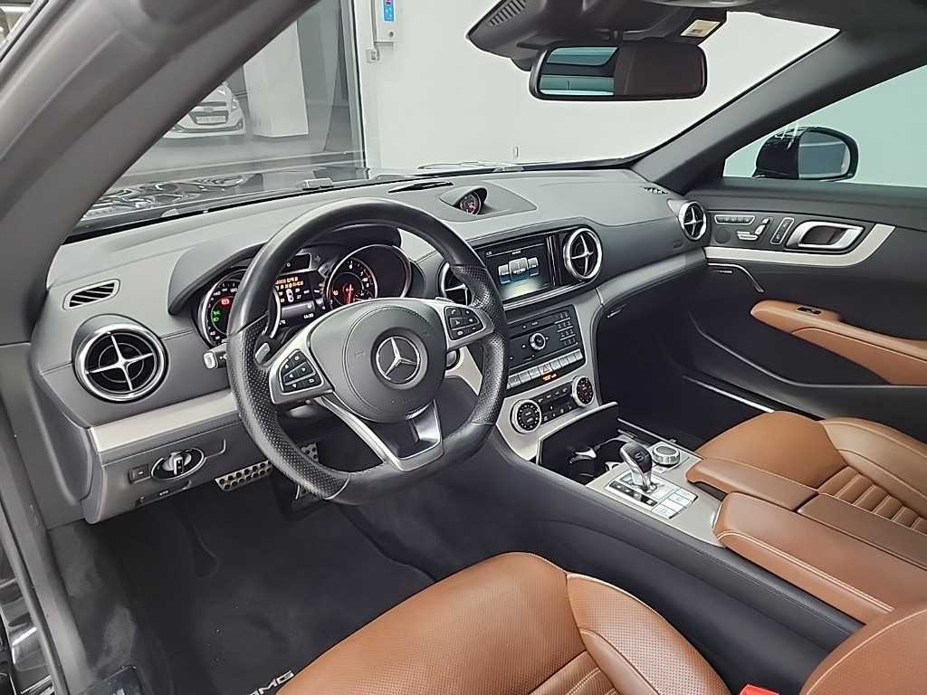 Mercedes Benz SL Class - Vista 8