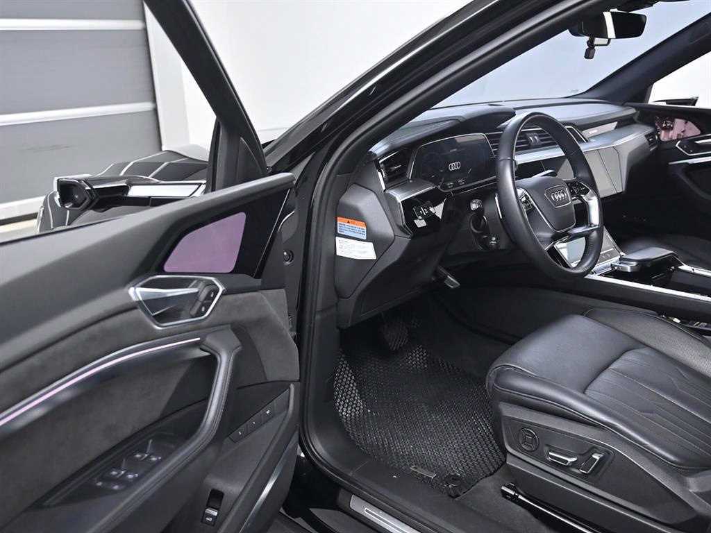 Audi e-Tron 2021 Negro - Importación desde Corea - HF Imports Iquique - Foto 17