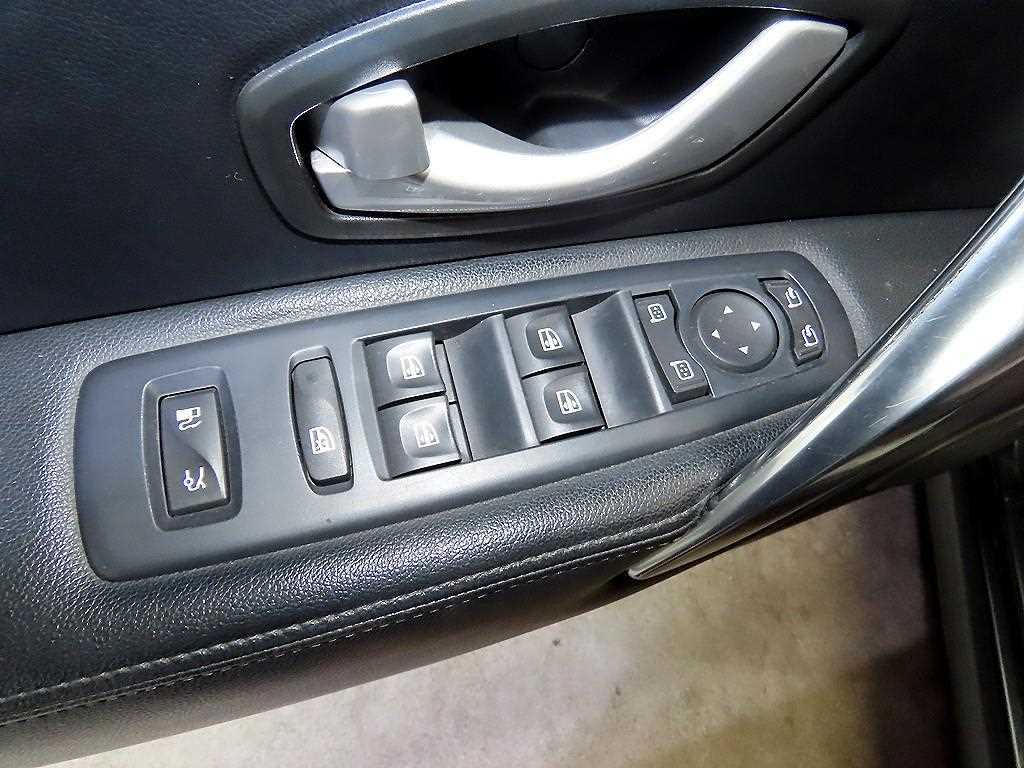 SAMSUNG SM7 2012 Negro - Importación desde Corea - HF Imports Iquique - Foto 13