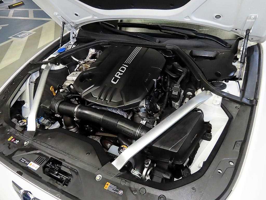 Genesis G70 2022 Blanco - Importación desde Corea - HF Imports Iquique - Foto 18