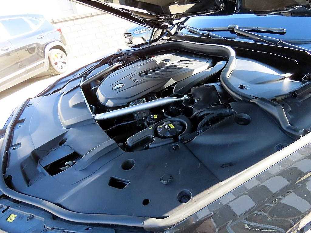 BMW 7 Series 2022 Negro - Importación desde Corea - HF Imports Iquique - Foto 19