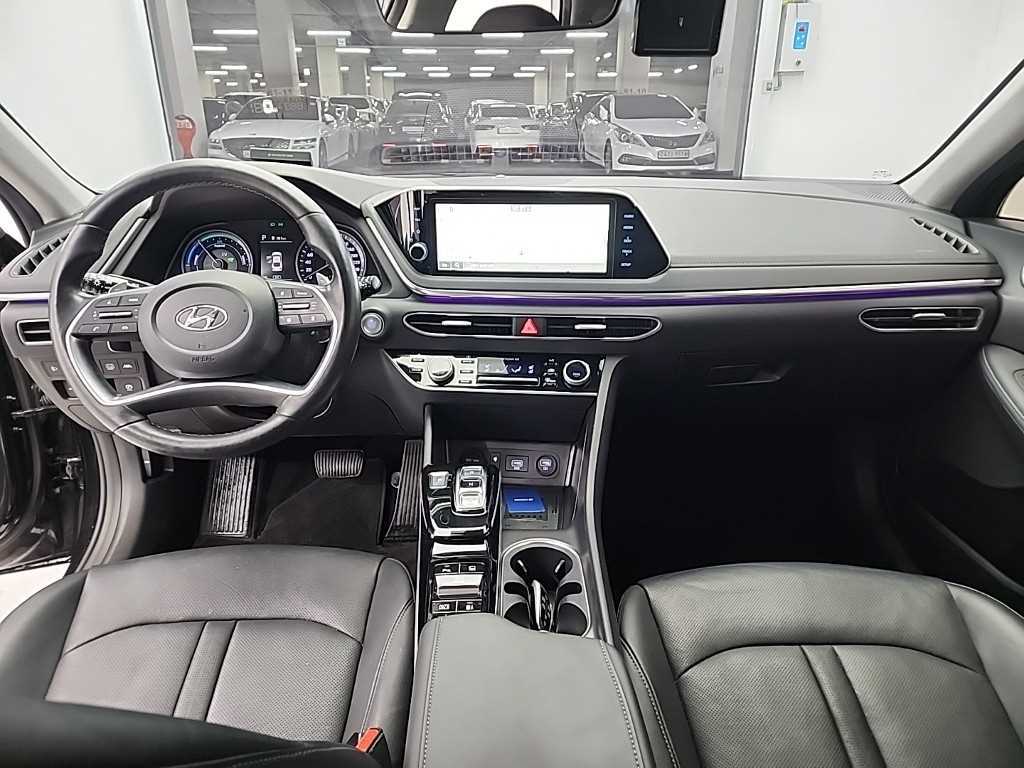 HYUNDAI Sonata - Vista 7