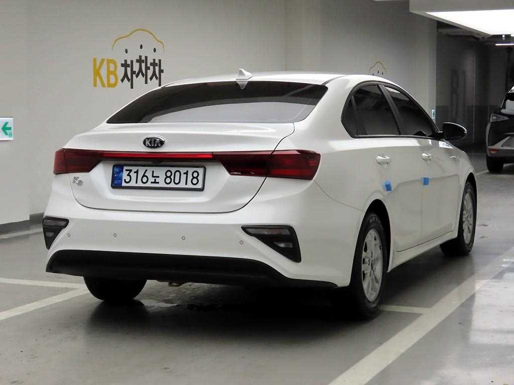 KIA K3 - Vista 4