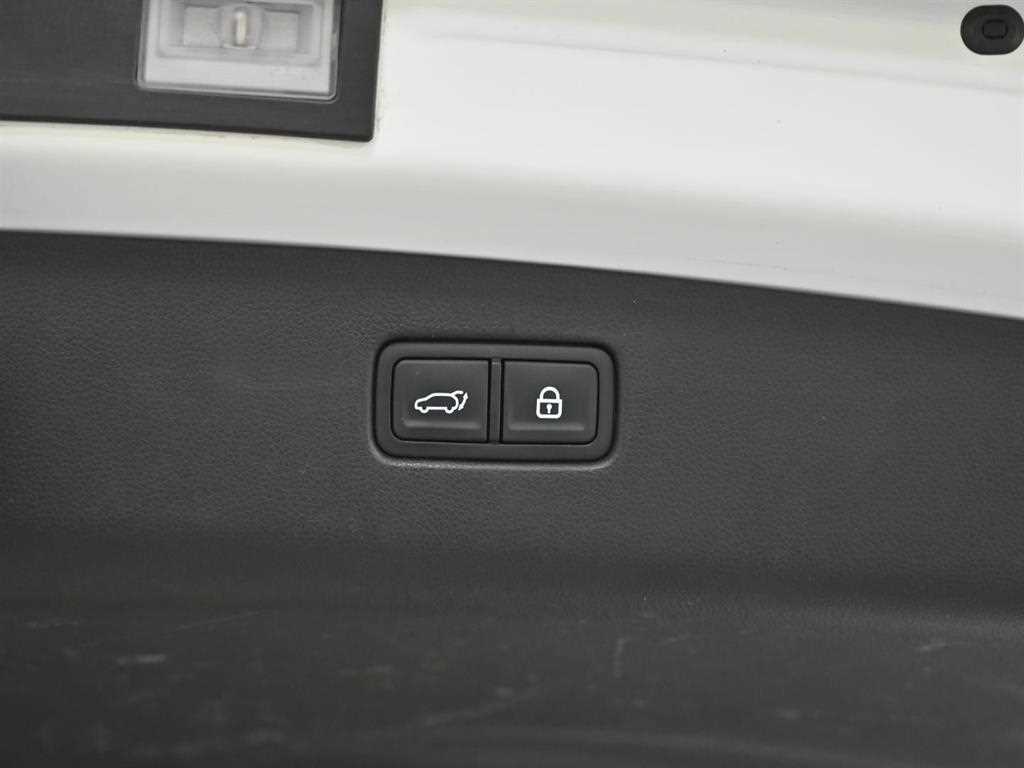 Genesis GV70 2021 Blanco - Importación desde Corea - HF Imports Iquique - Foto 20