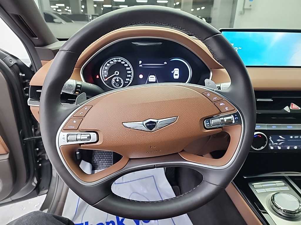 Genesis G80 - Vista 9