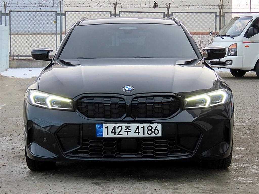 BMW 3 series 2023 Negro - Importación desde Corea - HF Imports Iquique - Foto 1