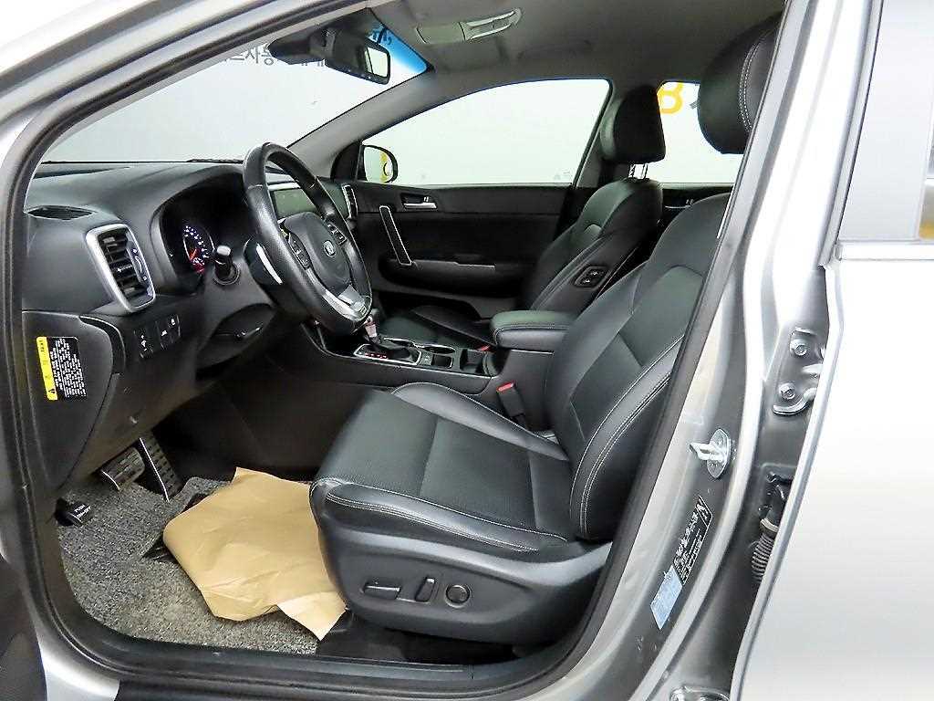 KIA Sportage - Vista 5