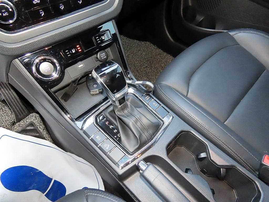 Ssangyong Korando - Vista 10