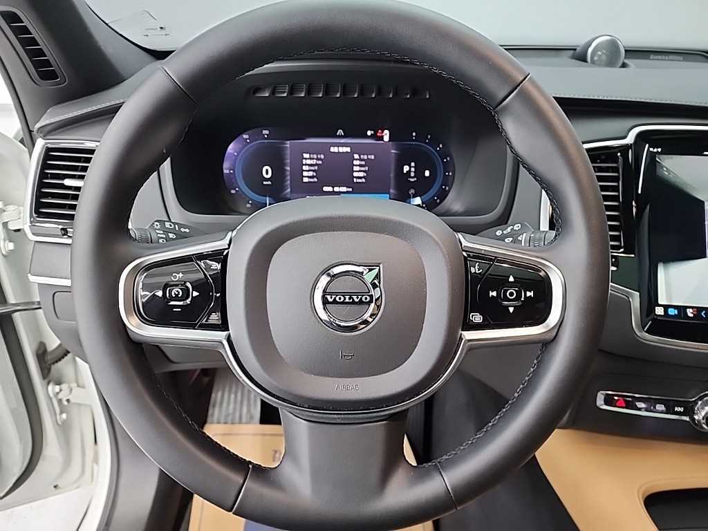 Volvo XC90 - Vista 9