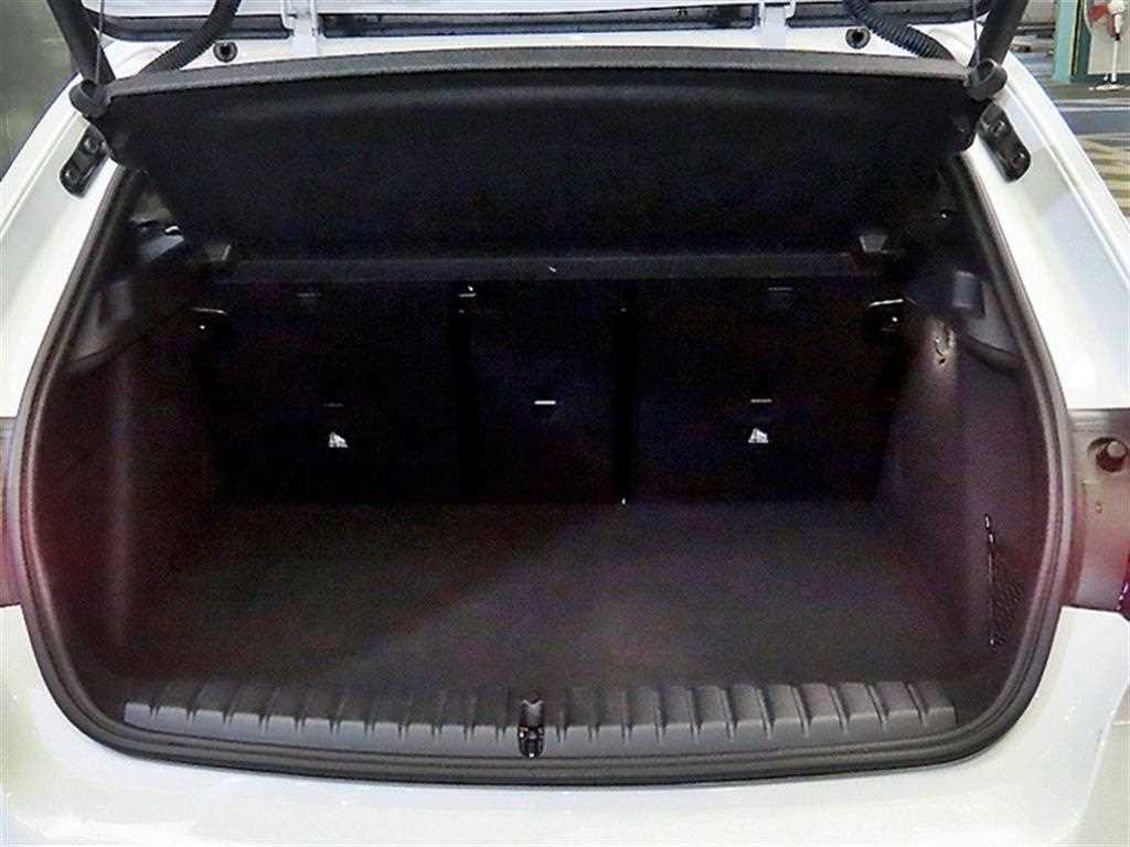 BMW 1 series 2023 Blanco - Importación desde Corea - HF Imports Iquique - Foto 17