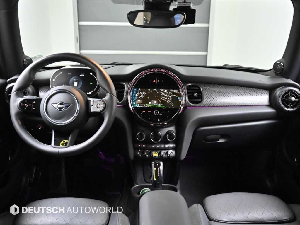 Mini Cooper Electric - Vista 7