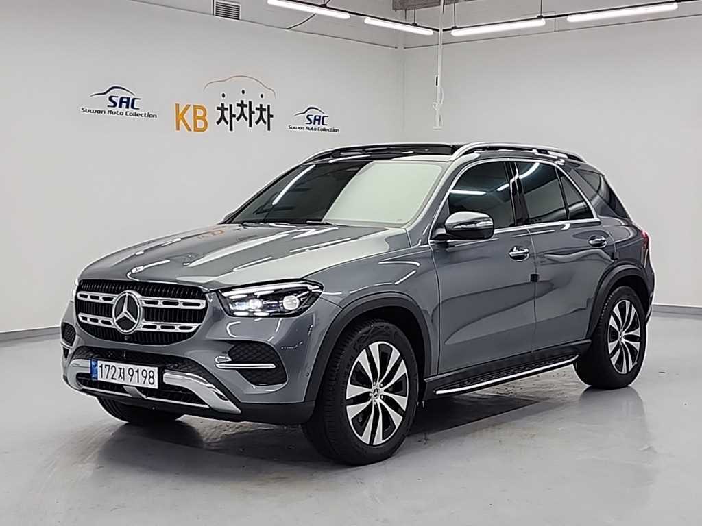 Mercedes Benz GLE Class - Vista 4