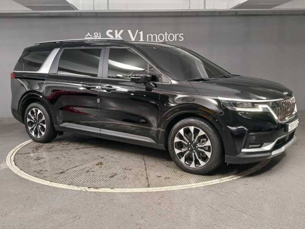KIA Carnival 2023 Negro - Importación desde Corea - HF Imports Iquique - Foto 1