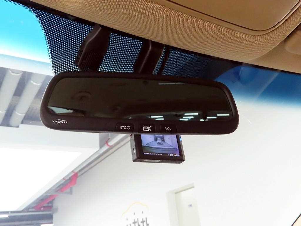 KIA Carnival 2016 Blanco - Importación desde Corea - HF Imports Iquique - Foto 14