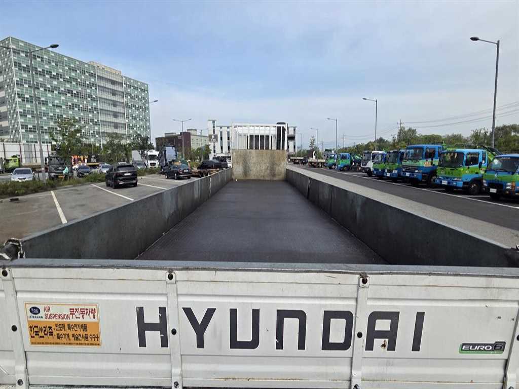 medium and large cargo Cargo - Vista 9