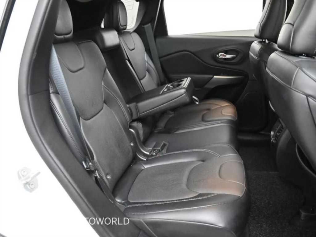 Jeep Cherokee - Vista 12