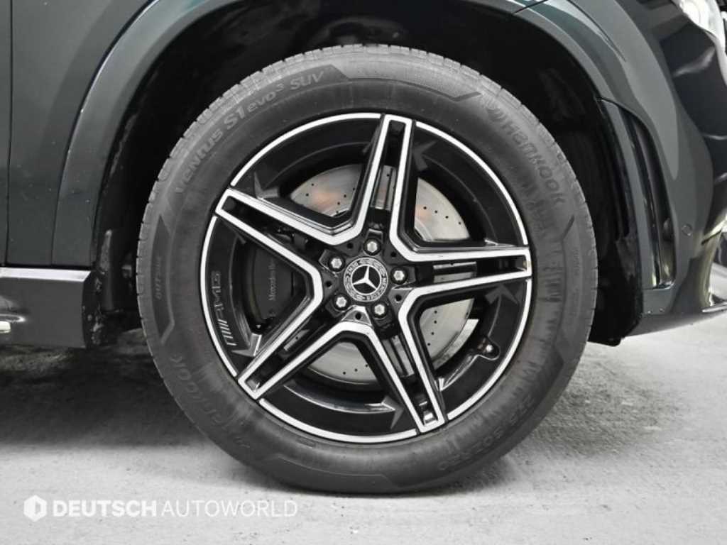 Mercedes Benz GLE Class - Vista 5