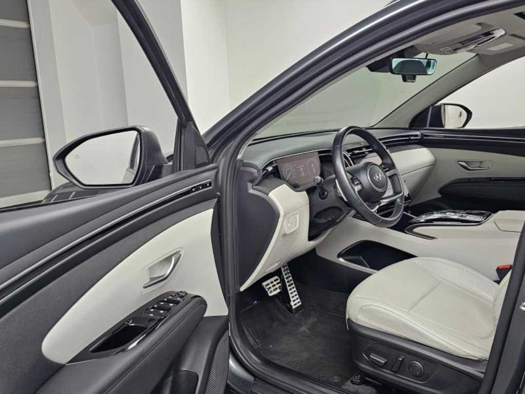 HYUNDAI Tucson - Vista 11