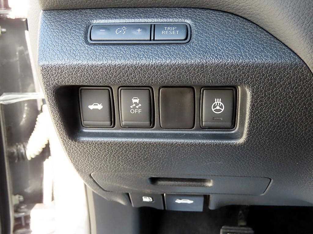 Nissan Altima - Vista 12