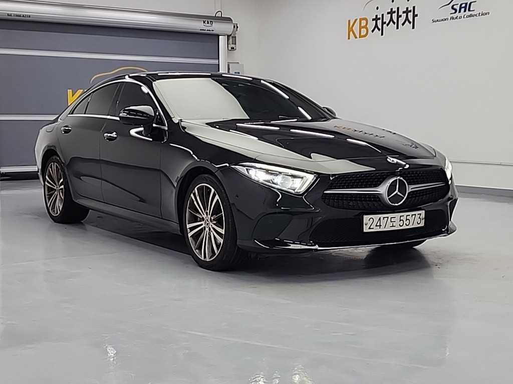 Mercedes Benz CLS Class - Vista 4