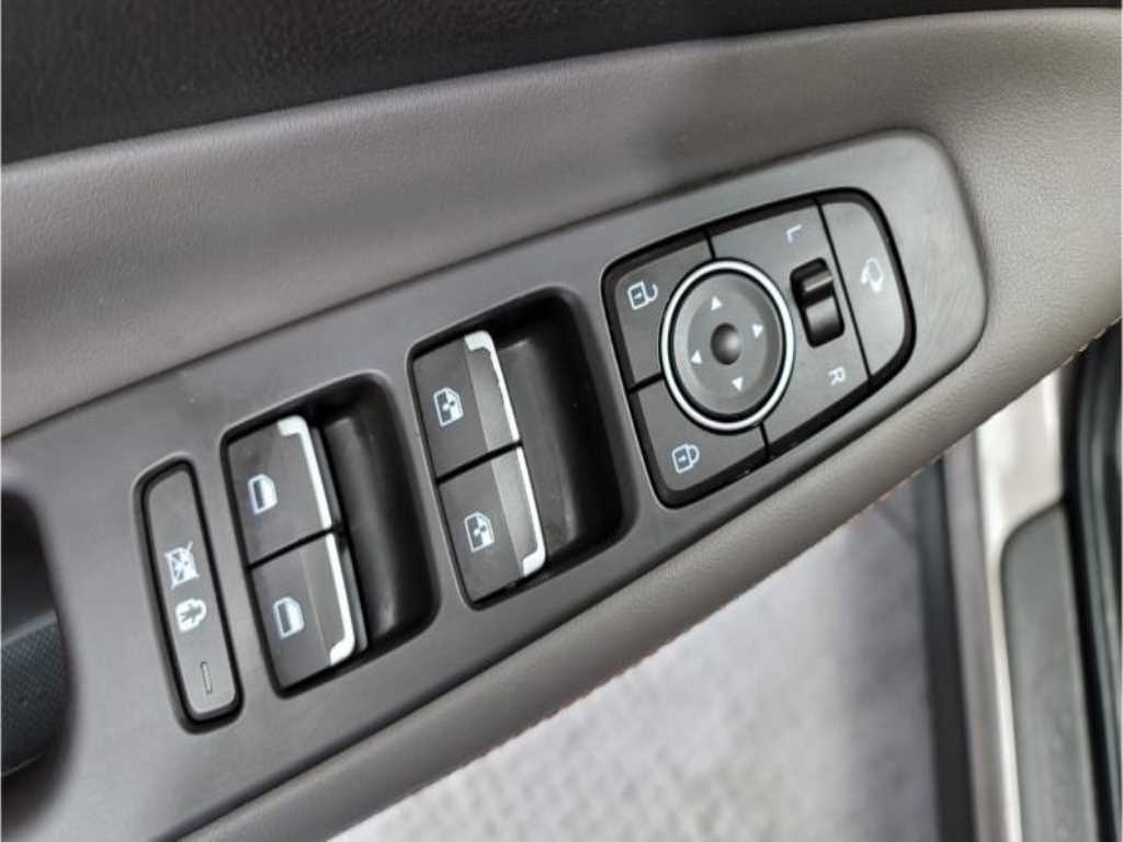 HYUNDAI Santa Fe - Vista 7