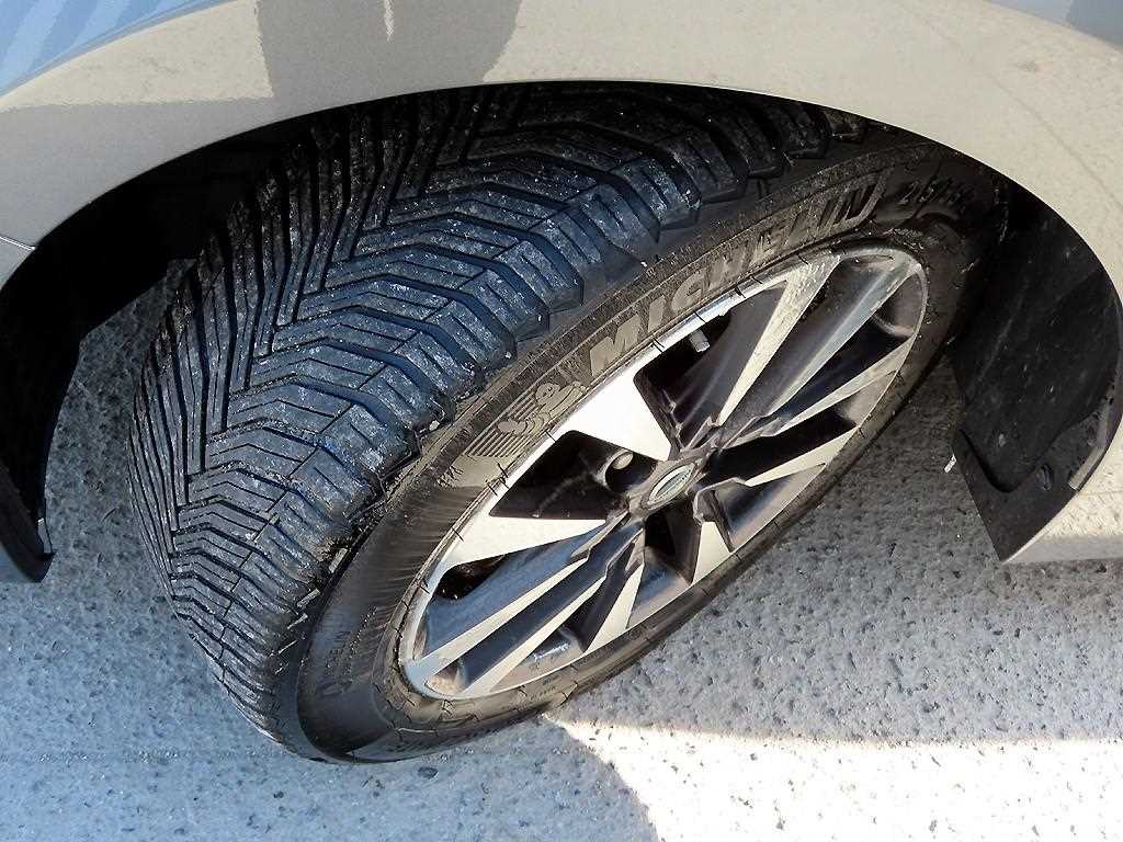 Nissan Altima 2017 Gris - Importación desde Corea - HF Imports Iquique - Foto 19