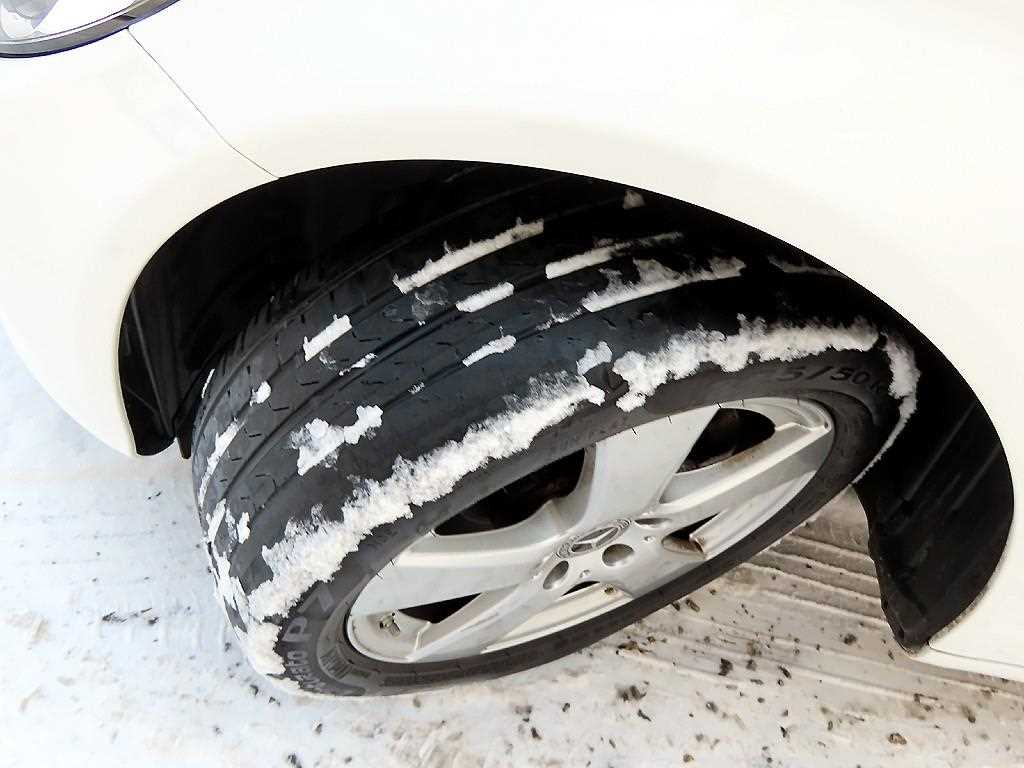 Mercedes Benz C Class 2018 Blanco - Importación desde Corea - HF Imports Iquique - Foto 19