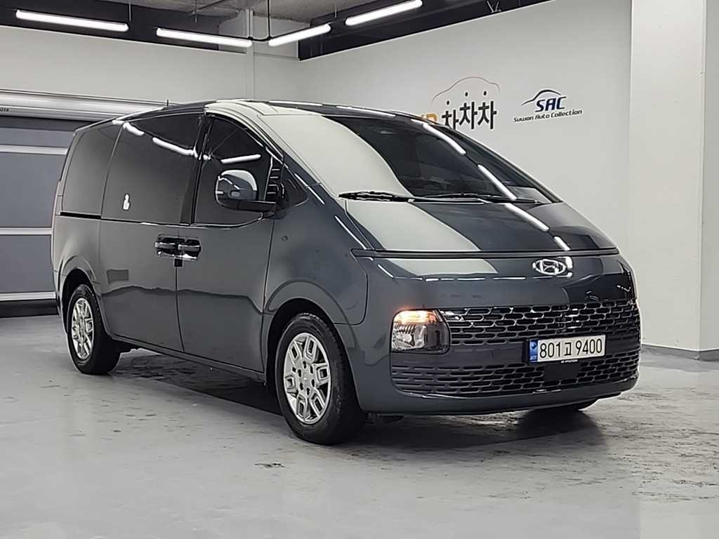 HYUNDAI Staria - Vista 5