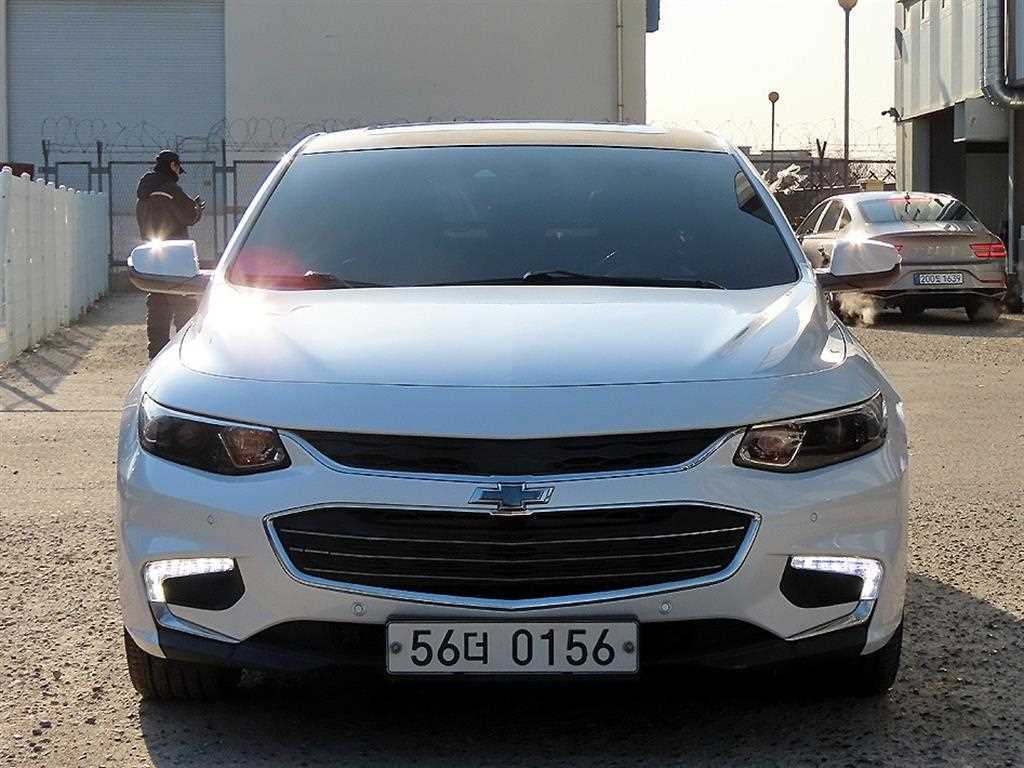 Chevrolet Malibu 2017 Blanco - Importación desde Corea - HF Imports Iquique - Foto 1