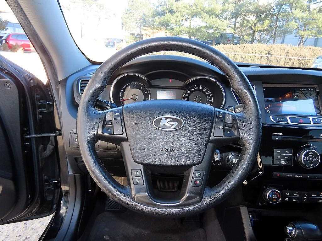 KIA K7 - Vista 8