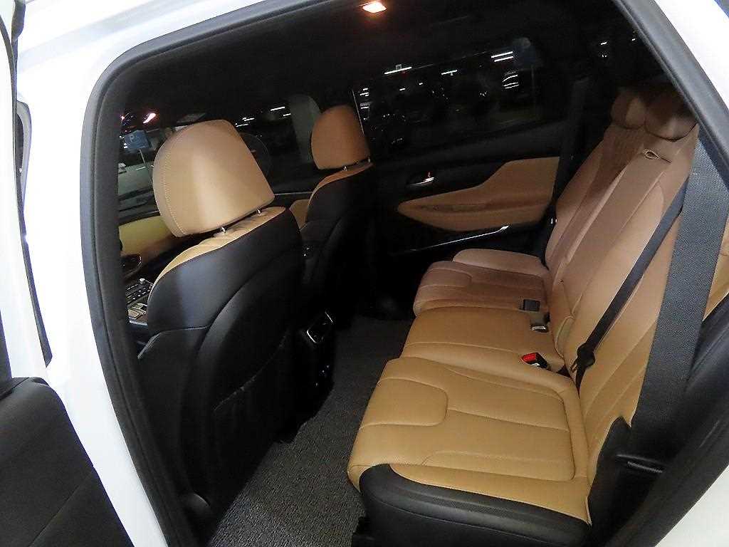 HYUNDAI Santa Fe - Vista 7