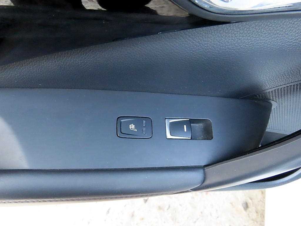 HYUNDAI Grandeur 2015 Blanco - Importación desde Corea - HF Imports Iquique - Foto 16