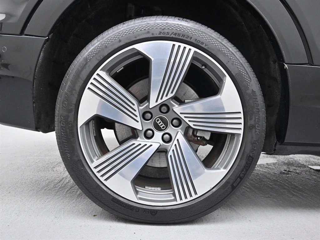 Audi e-Tron 2021 Negro - Importación desde Corea - HF Imports Iquique - Foto 19