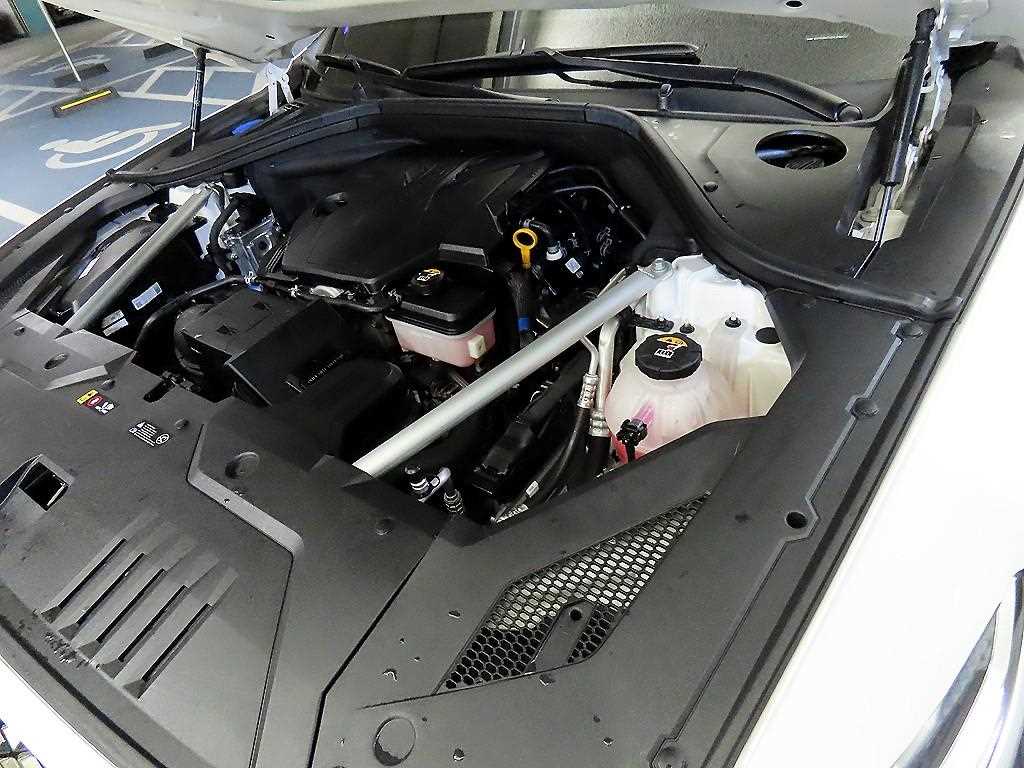 Genesis GV70 2023 Blanco - Importación desde Corea - HF Imports Iquique - Foto 19