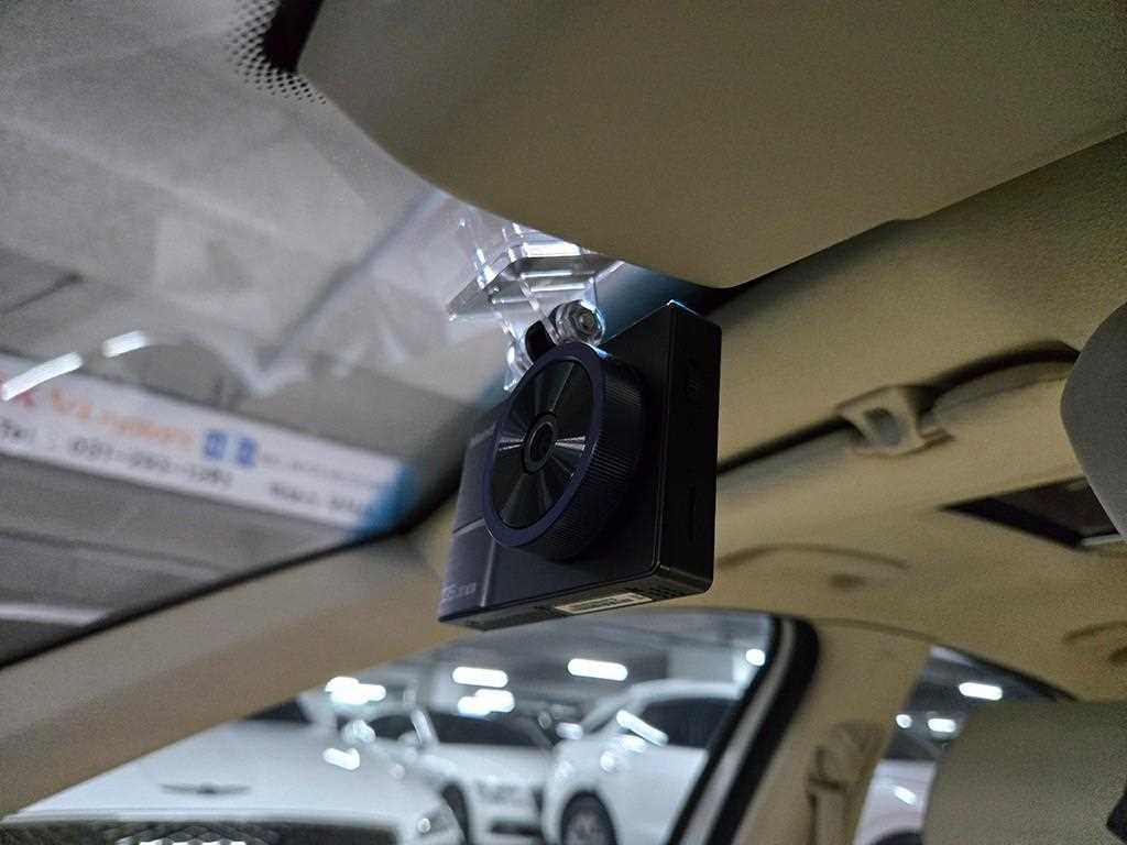 Genesis G70 2020 Blanco - Importación desde Corea - HF Imports Iquique - Foto 15