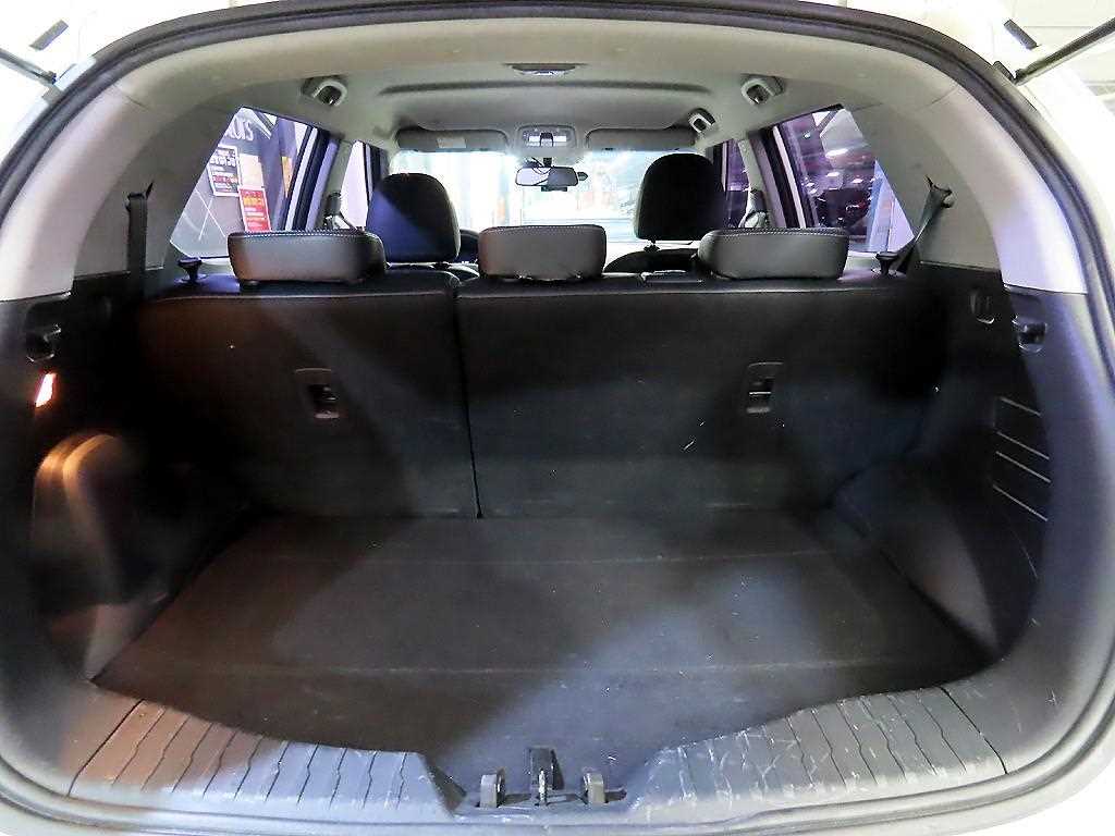 Ssangyong Tivoli 2016 Blanco - Importación desde Corea - HF Imports Iquique - Foto 16