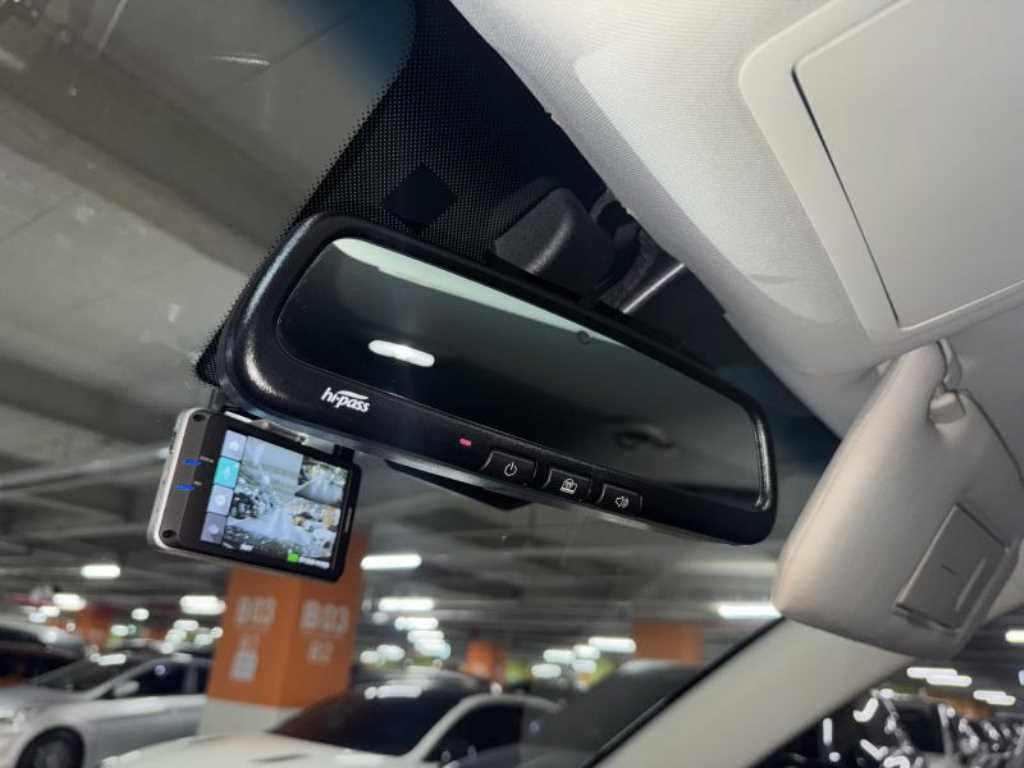 Ssangyong Rexton - Vista 10