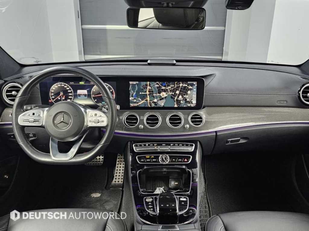 Mercedes Benz E class - Vista 7