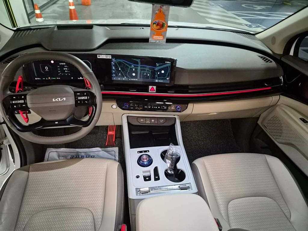 KIA Carnival - Vista 9