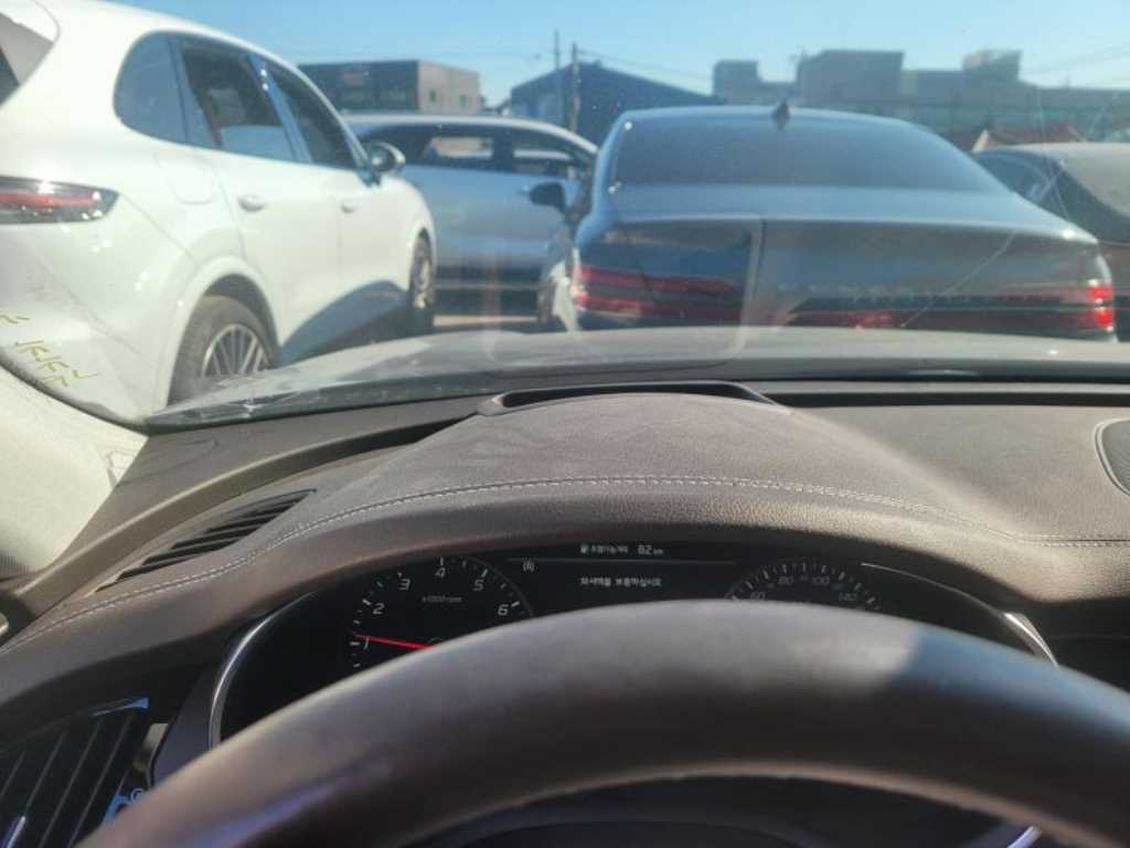 KIA Stinger - Vista 7