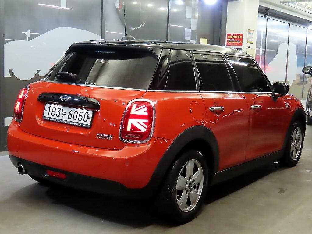 Mini Cooper - Vista 4