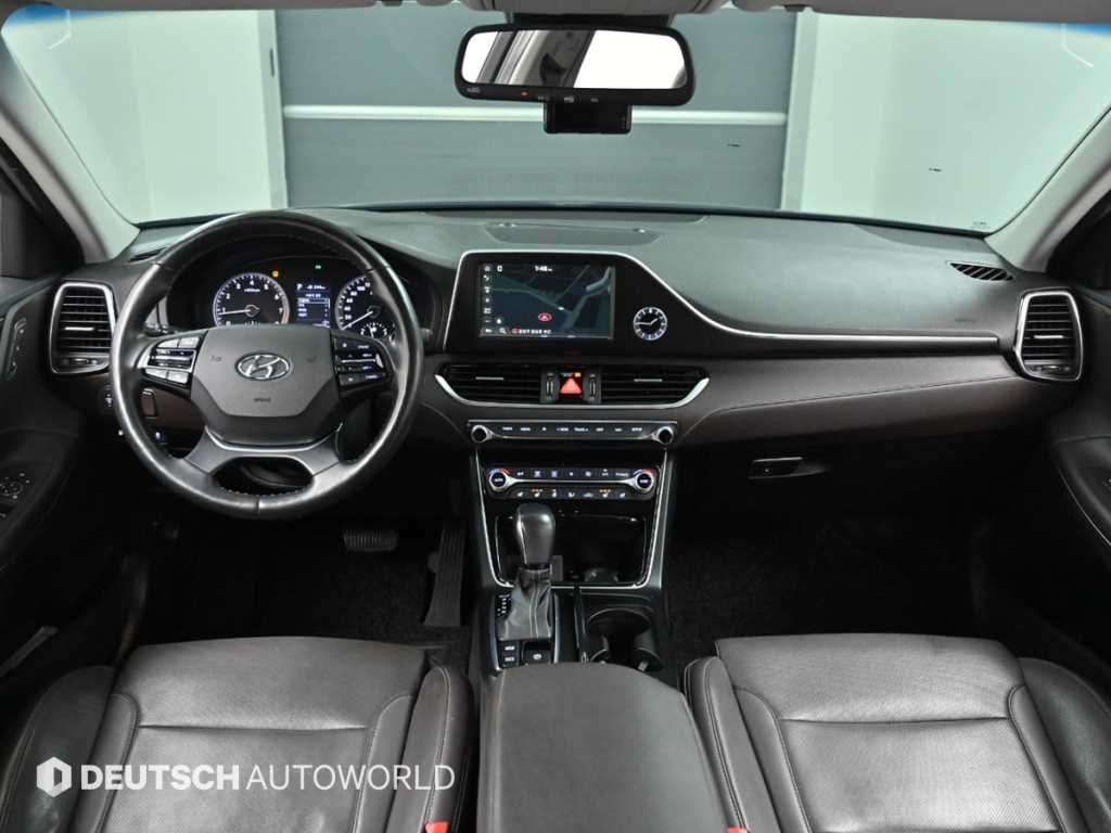 HYUNDAI Grandeur - Vista 7