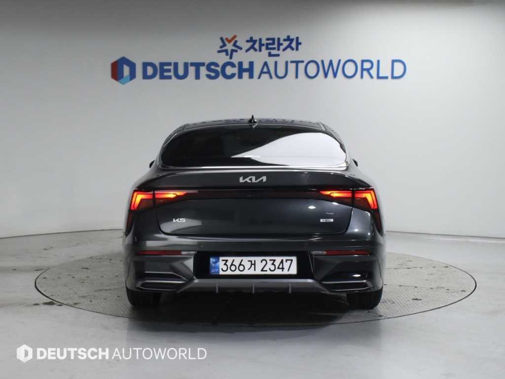 KIA K5 - Vista 4