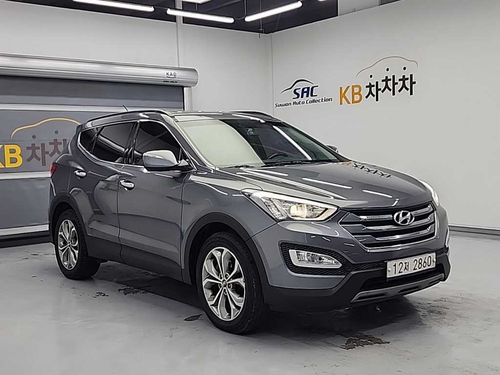 HYUNDAI Santa Fe - Vista 4
